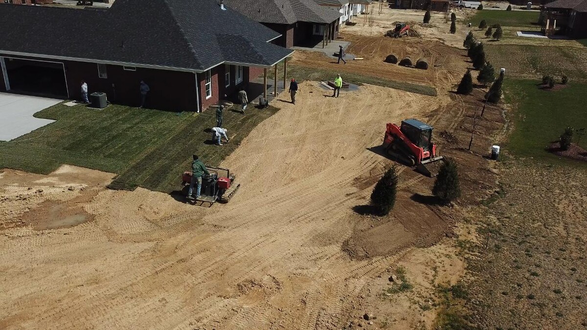 Images Lamb's Lawn Service & Landscaping LLC