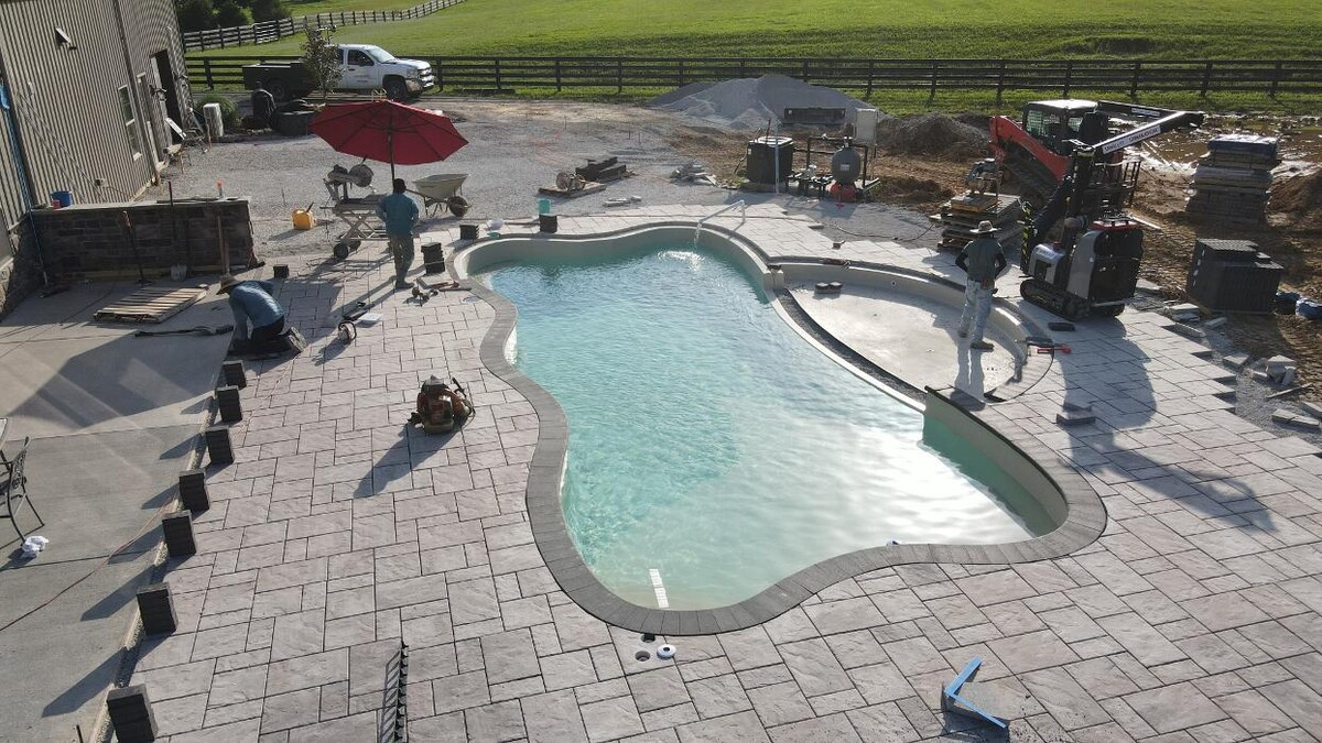 Images Lamb's Lawn Service & Landscaping LLC