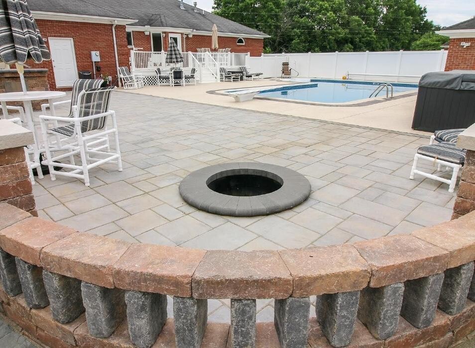 Images Lamb's Lawn Service & Landscaping LLC