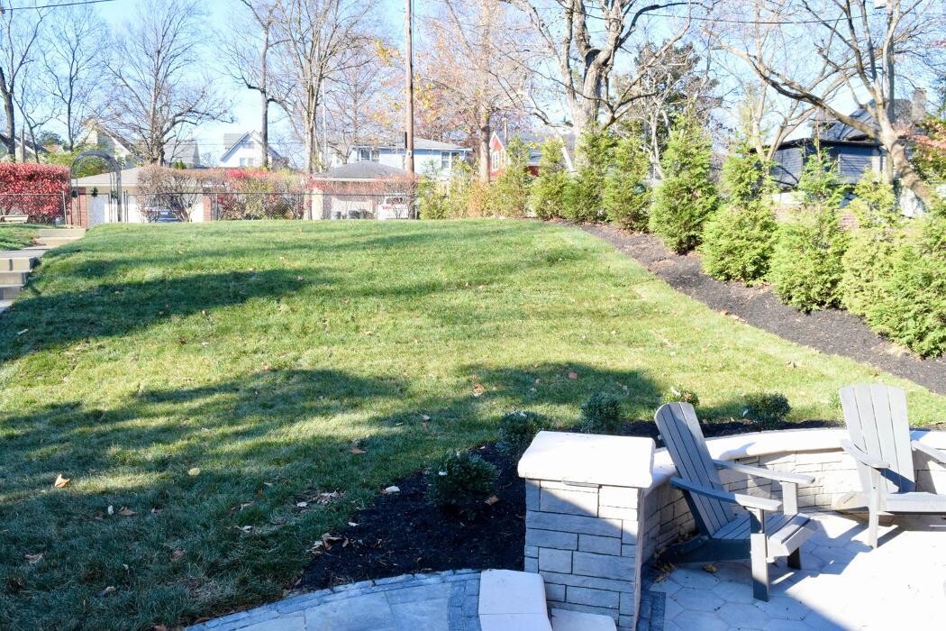 Images Lamb's Lawn Service & Landscaping LLC