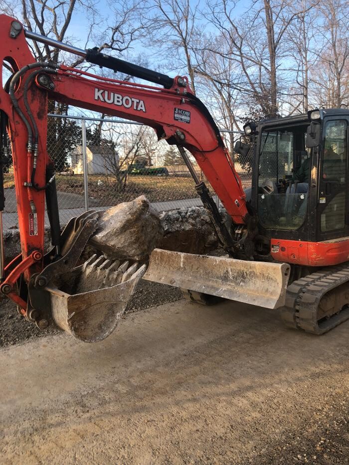 Images Lamb's Lawn Service & Landscaping LLC