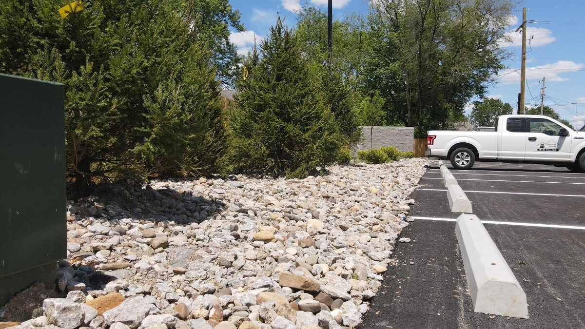 Images Lamb's Lawn Service & Landscaping LLC