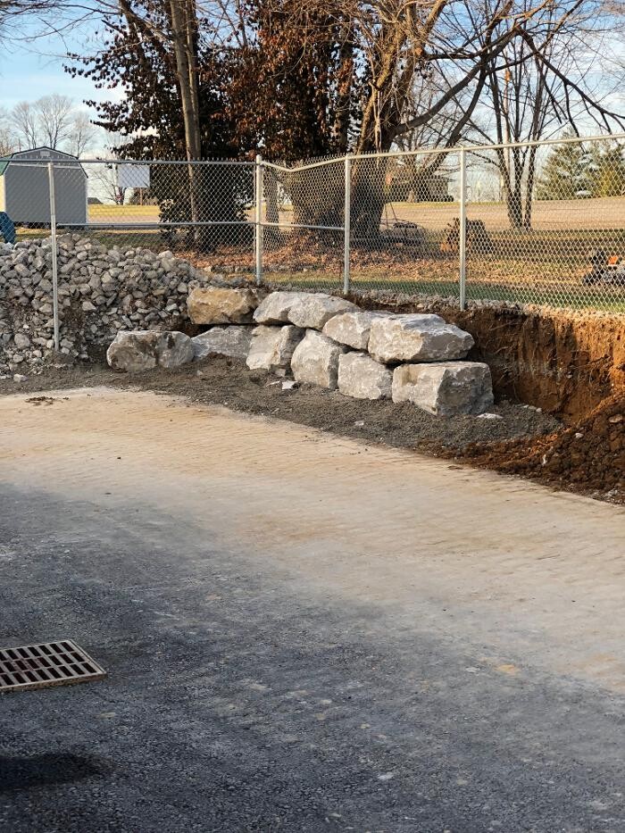 Images Lamb's Lawn Service & Landscaping LLC