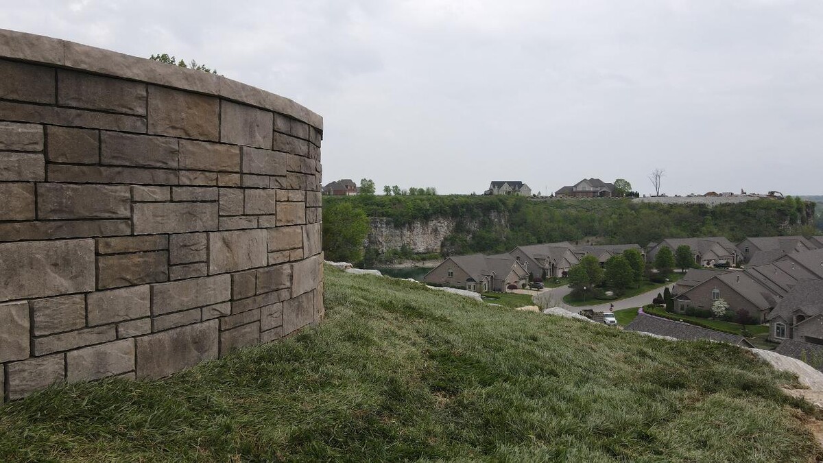 Images Lamb's Lawn Service & Landscaping LLC