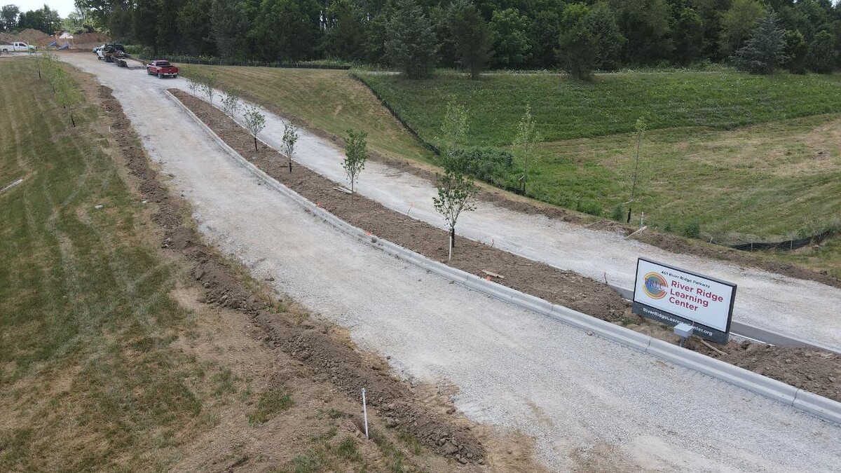 Images Lamb's Lawn Service & Landscaping LLC