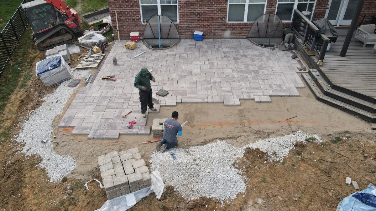 Images Lamb's Lawn Service & Landscaping LLC