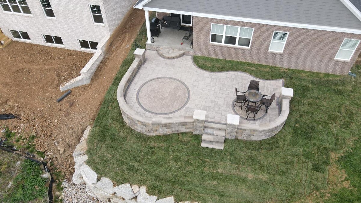 Images Lamb's Lawn Service & Landscaping LLC