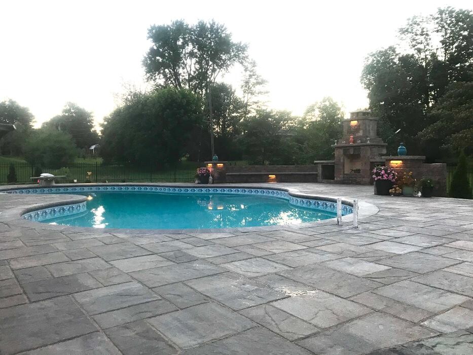 Images Lamb's Lawn Service & Landscaping LLC