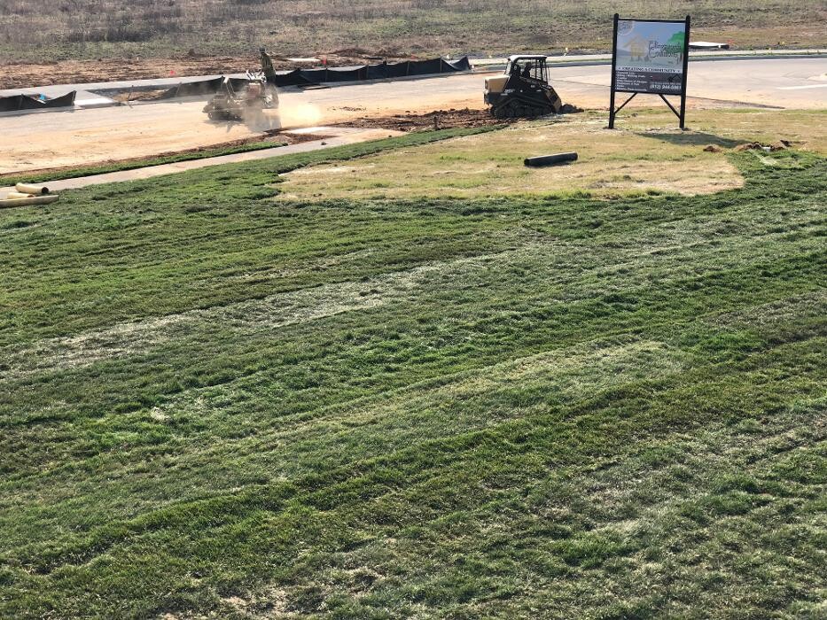 Images Lamb's Lawn Service & Landscaping LLC