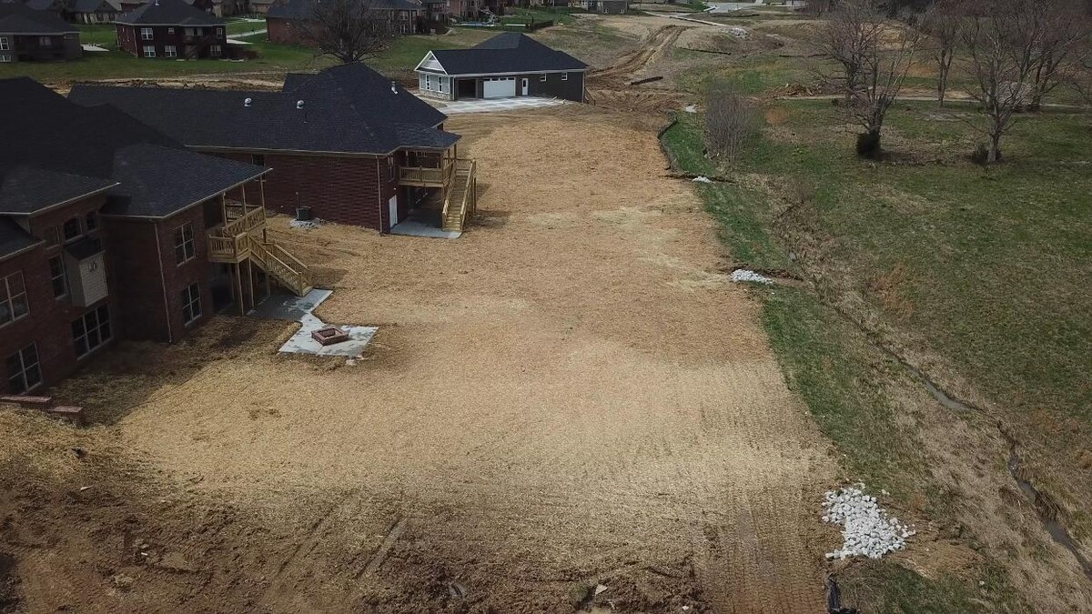 Images Lamb's Lawn Service & Landscaping LLC