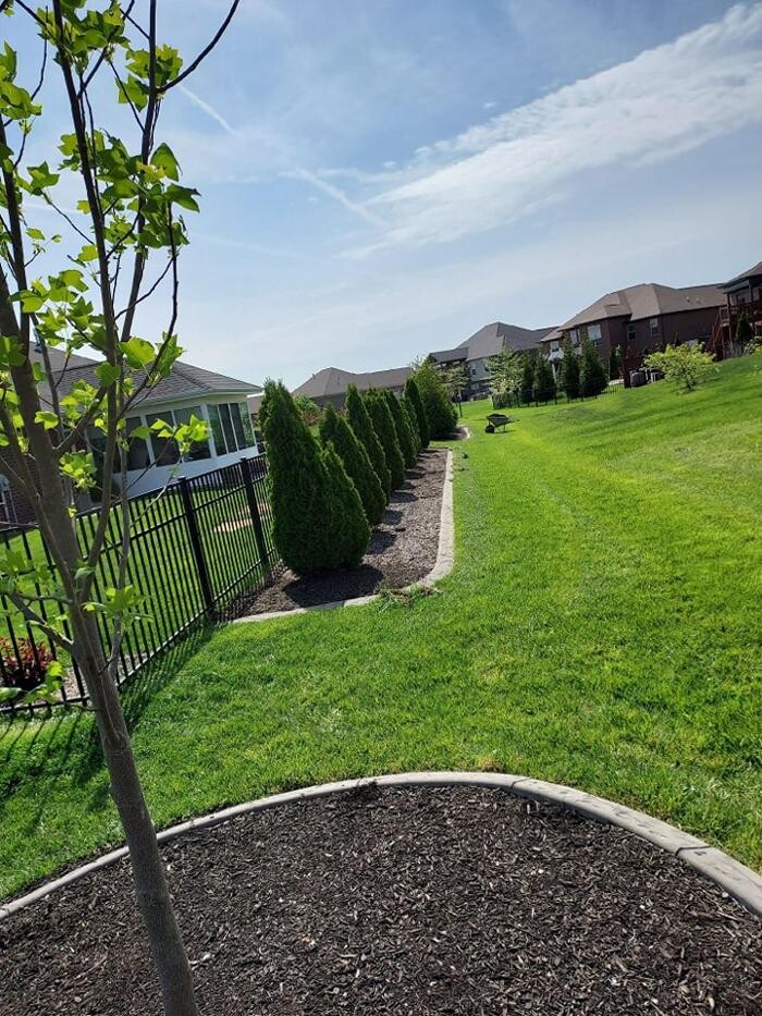 Images Lamb's Lawn Service & Landscaping LLC