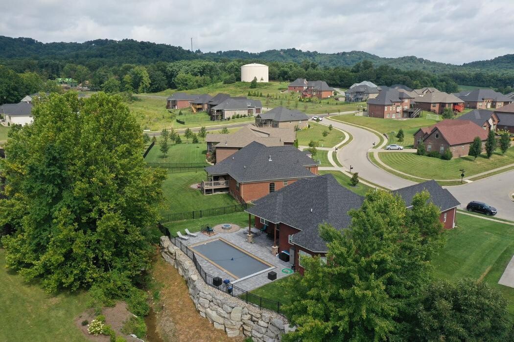 Images Lamb's Lawn Service & Landscaping LLC