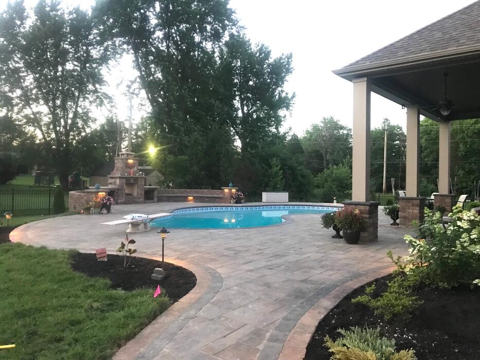 Images Lamb's Lawn Service & Landscaping LLC