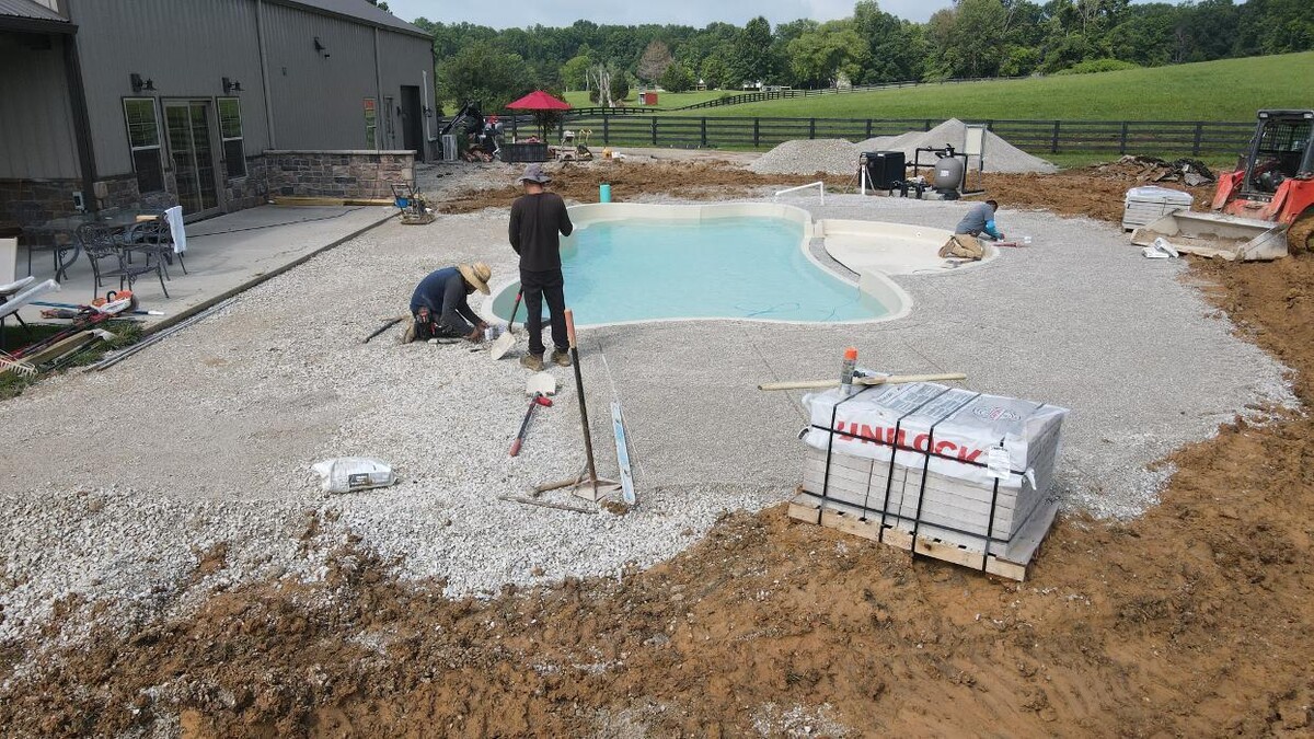 Images Lamb's Lawn Service & Landscaping LLC