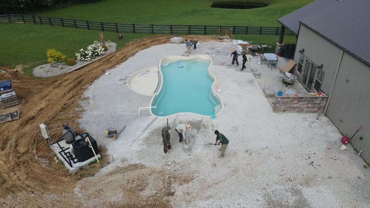 Images Lamb's Lawn Service & Landscaping LLC