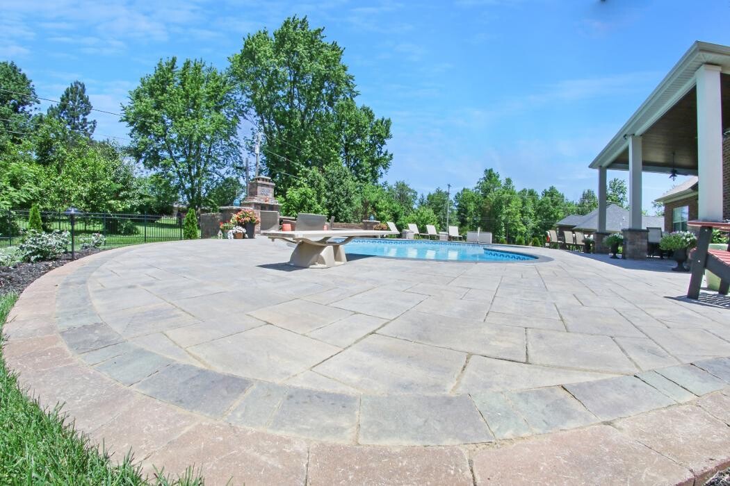 Images Lamb's Lawn Service & Landscaping LLC