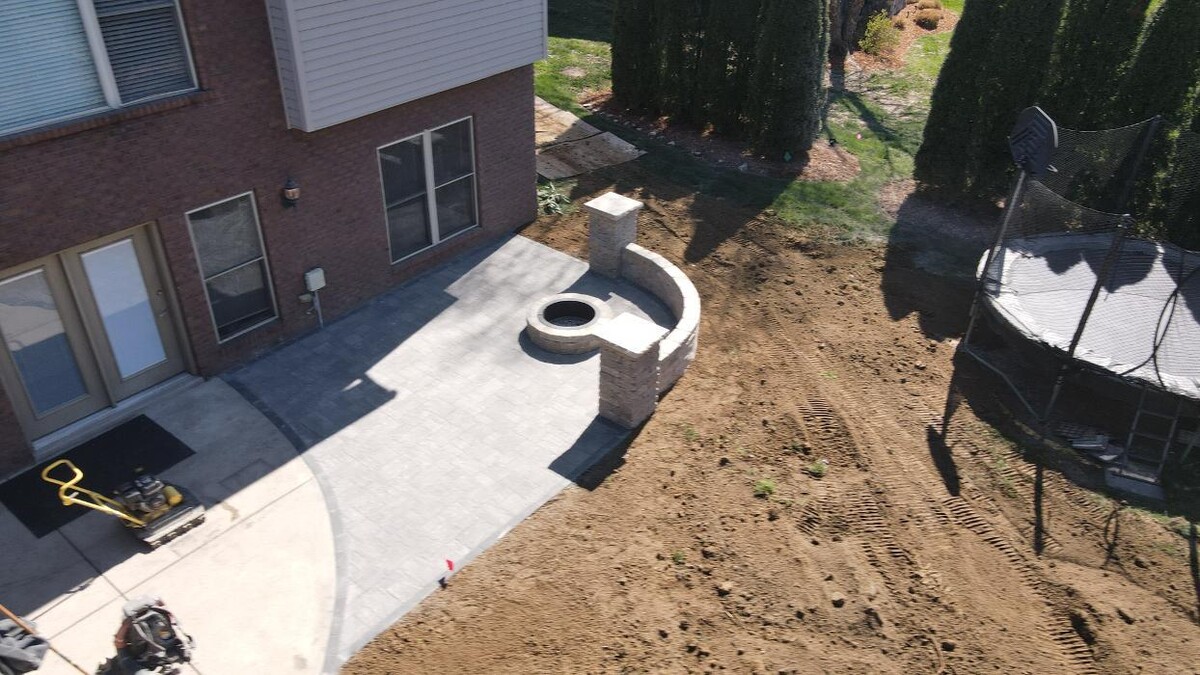 Images Lamb's Lawn Service & Landscaping LLC