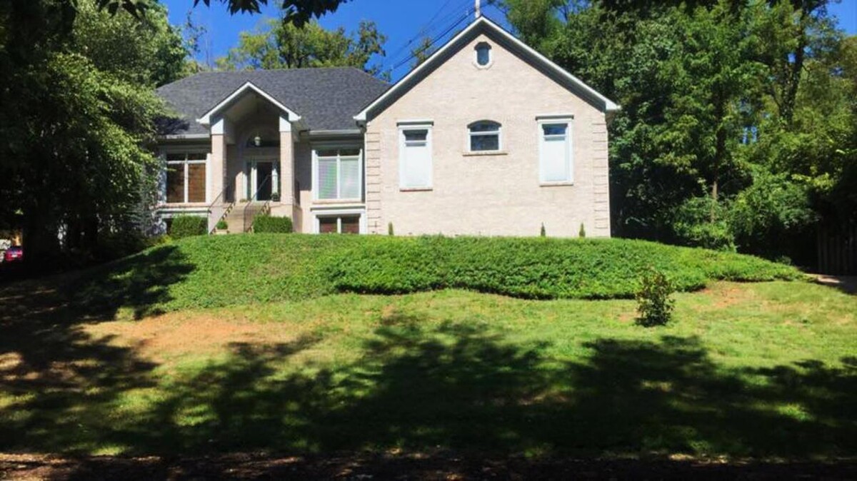 Images Lamb's Lawn Service & Landscaping LLC