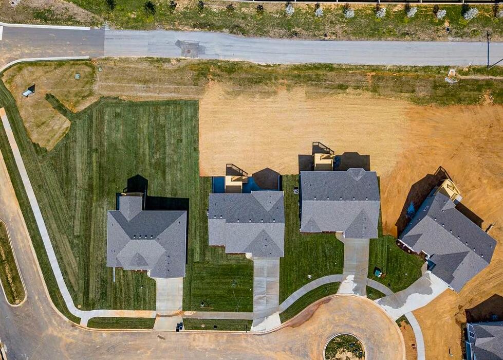 Images Lamb's Lawn Service & Landscaping LLC