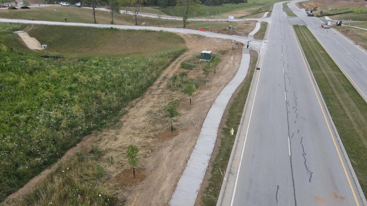 Images Lamb's Lawn Service & Landscaping LLC