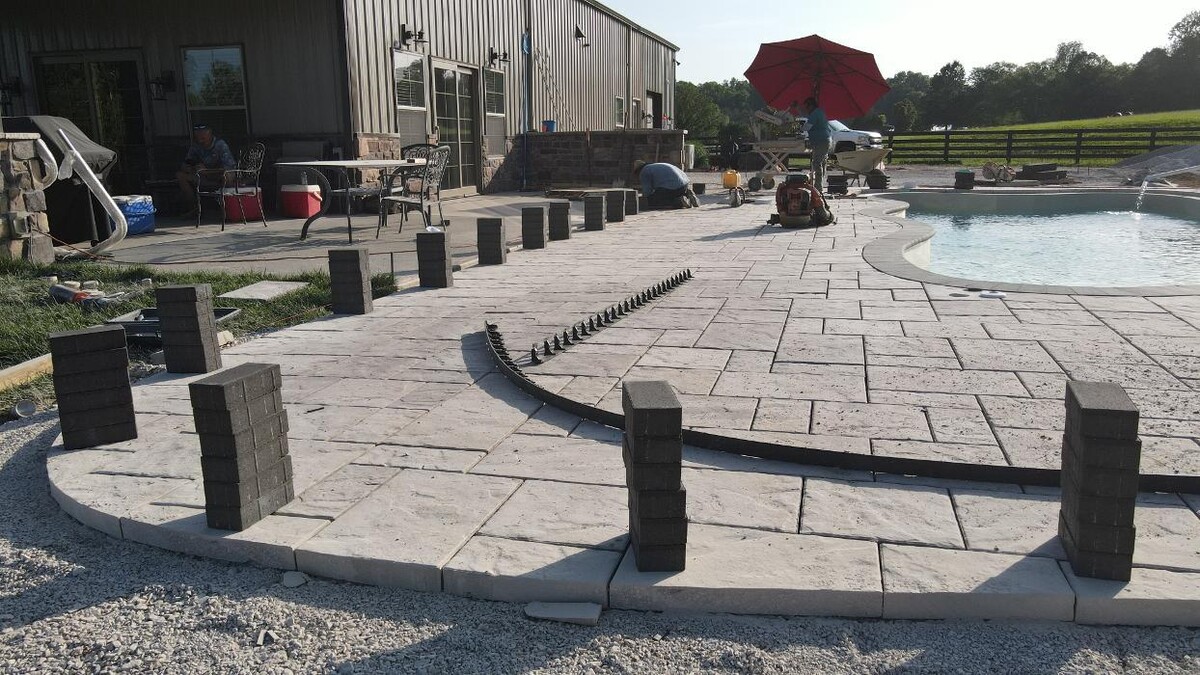 Images Lamb's Lawn Service & Landscaping LLC