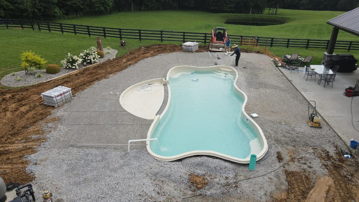 Images Lamb's Lawn Service & Landscaping LLC