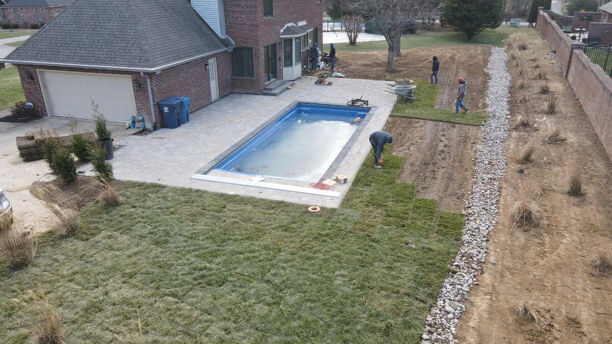 Images Lamb's Lawn Service & Landscaping LLC