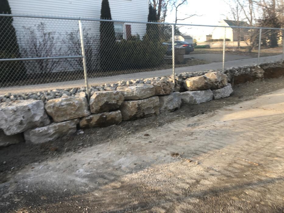 Images Lamb's Lawn Service & Landscaping LLC