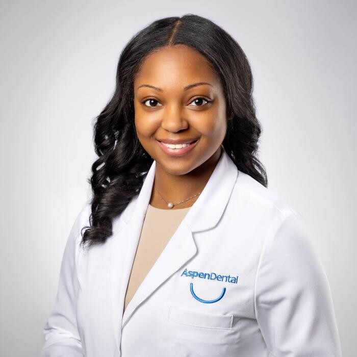 Images Sheld'onia Evans, DDS, DMD
