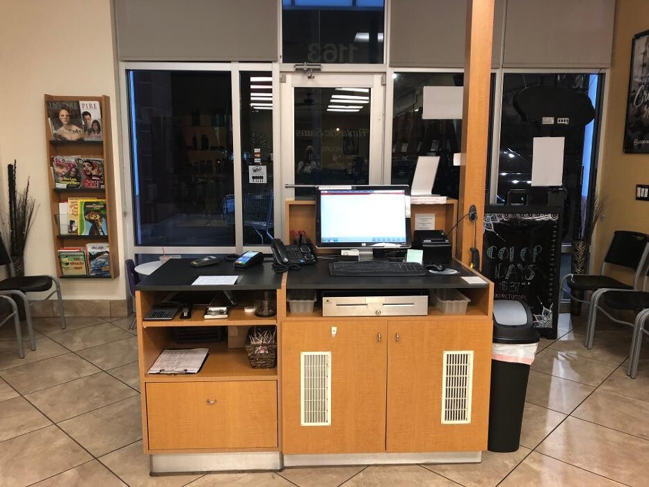 Images Fantastic Sams Cut & Color