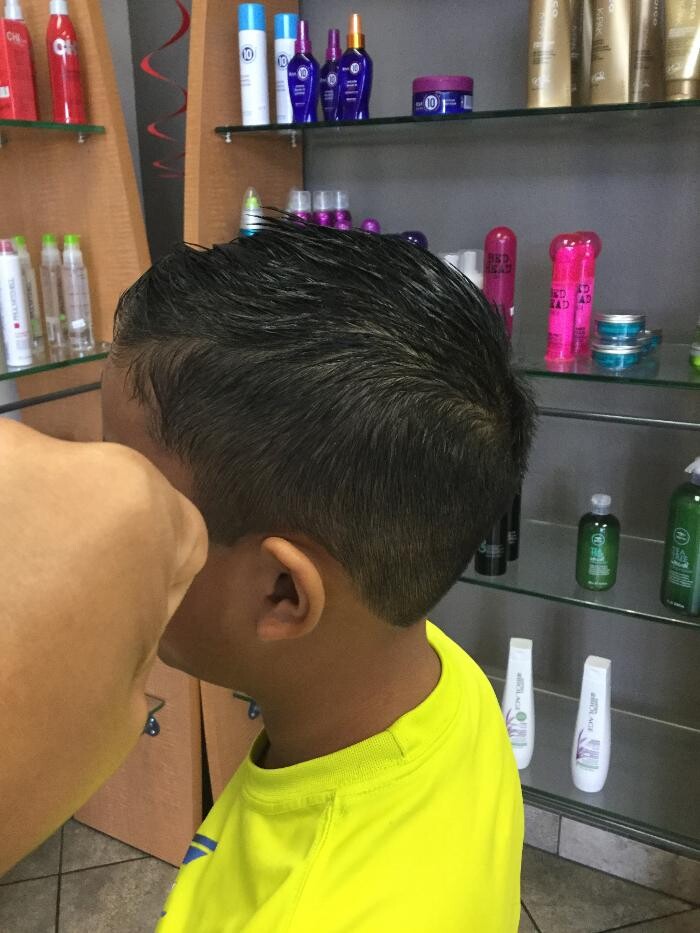 Images Fantastic Sams Cut & Color of Chandler