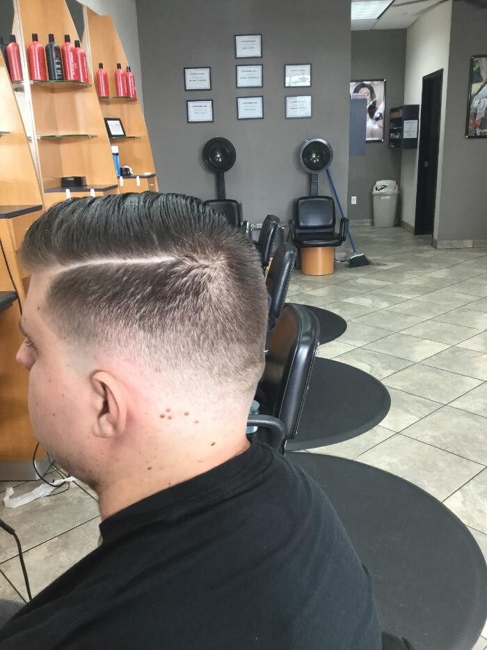 Images Fantastic Sams Cut & Color of Chandler