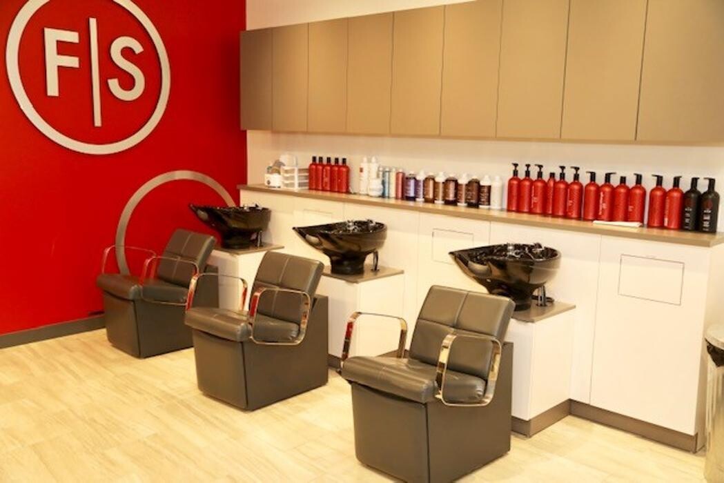 Images Fantastic Sams Cut & Color