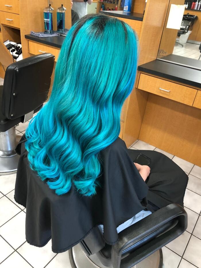 Images Fantastic Sams Cut & Color