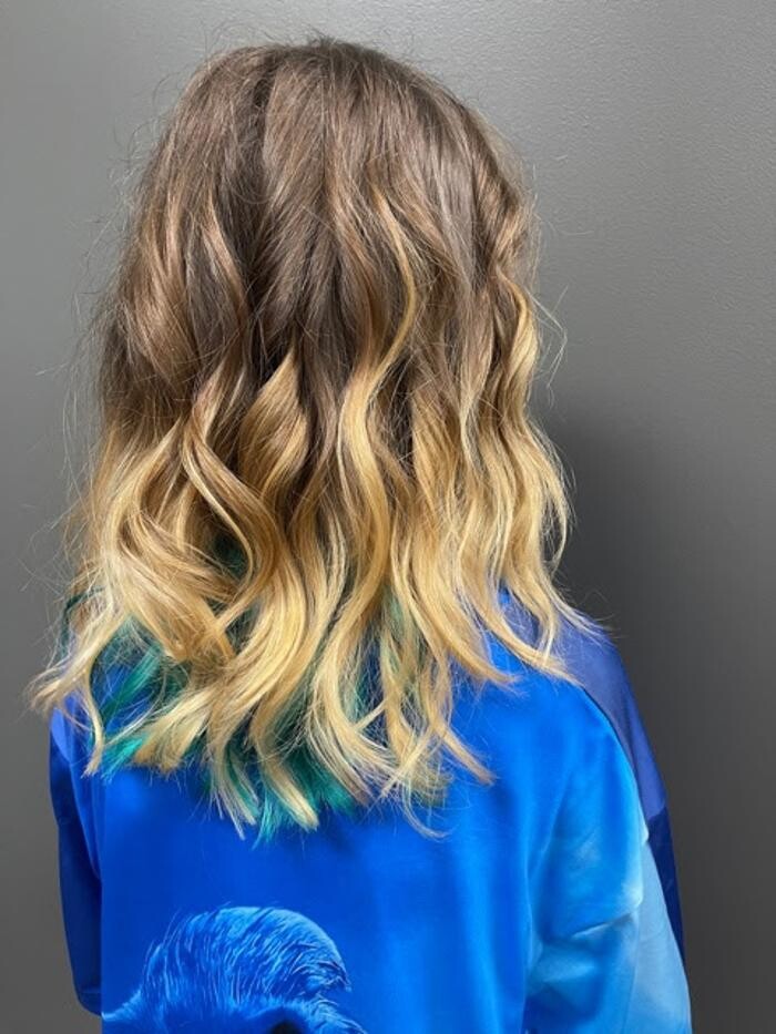 Images Fantastic Sams Cut & Color-Maple Grove (The Grove)