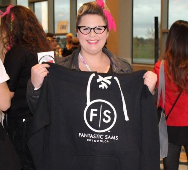 Images Fantastic Sams Cut & Color-Maple Grove (The Grove)