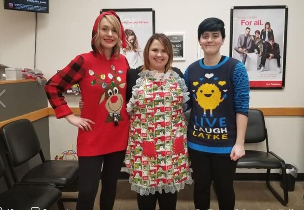 Images Fantastic Sams Cut & Color-Maple Grove (The Grove)