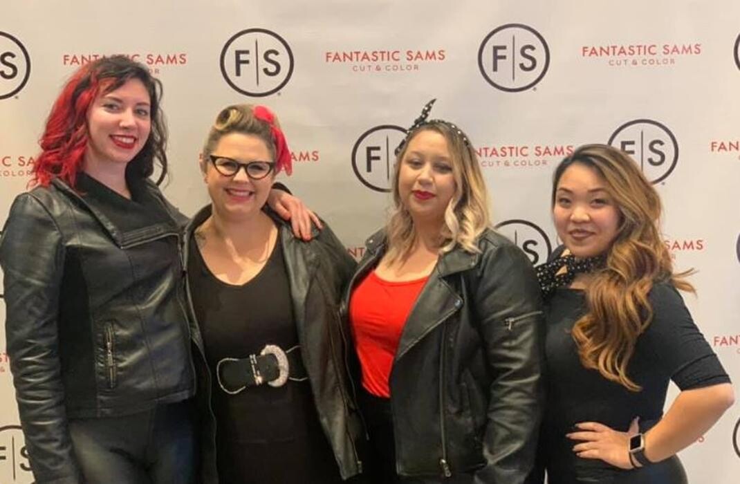 Images Fantastic Sams Cut & Color-Maple Grove (The Grove)