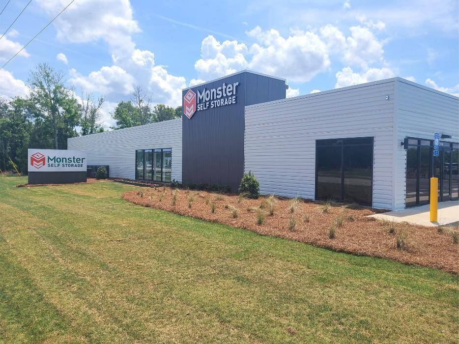 Images Monster Self Storage - Port Charlotte