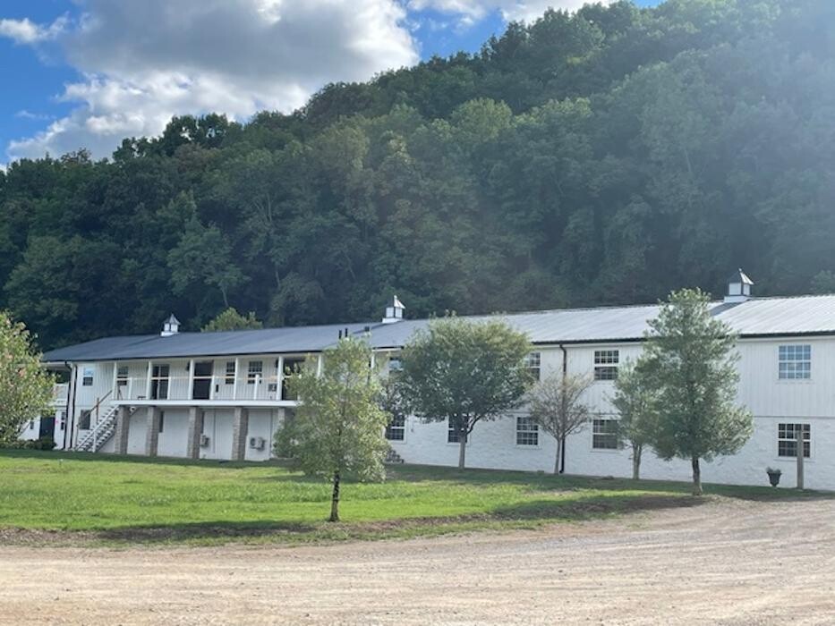 Images 7H Roofing and Construction