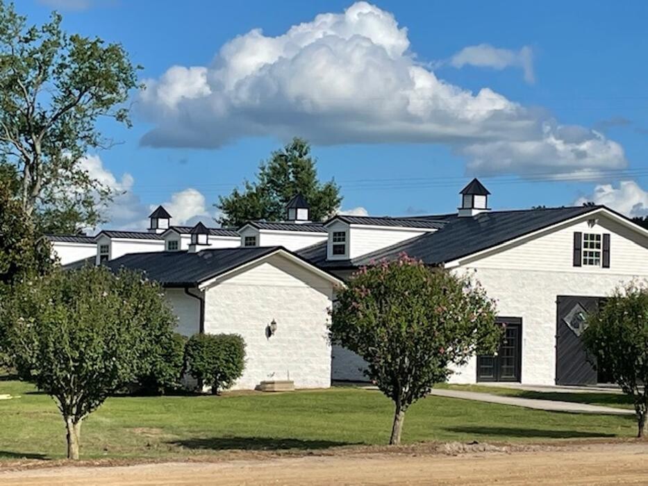 Images 7H Roofing and Construction