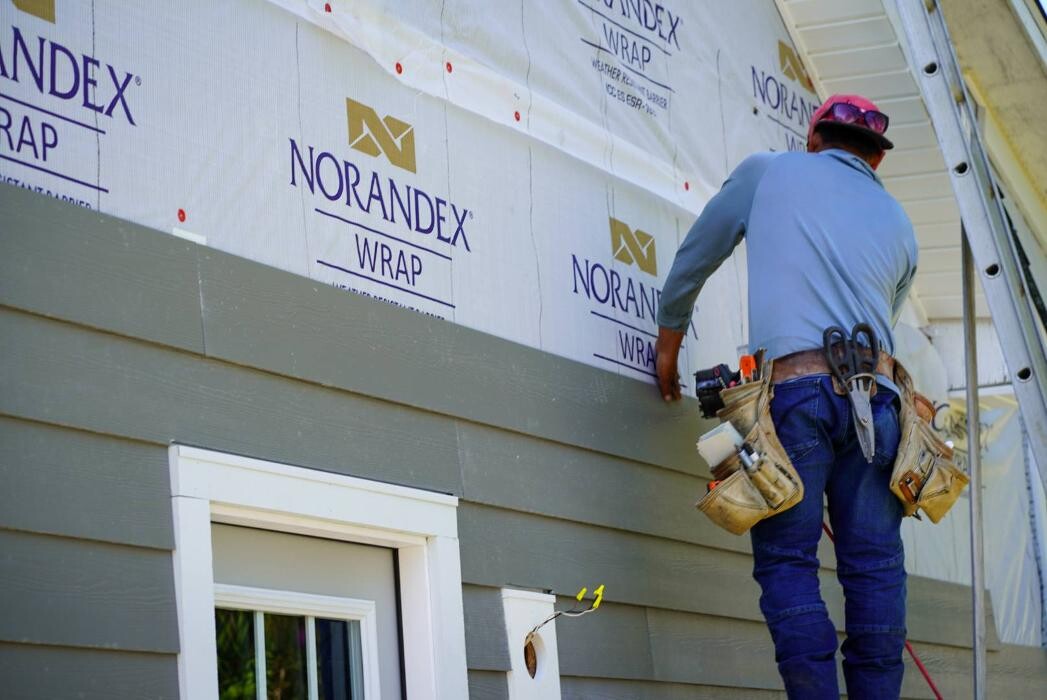 Images Pinnacle Exteriors, LLC.