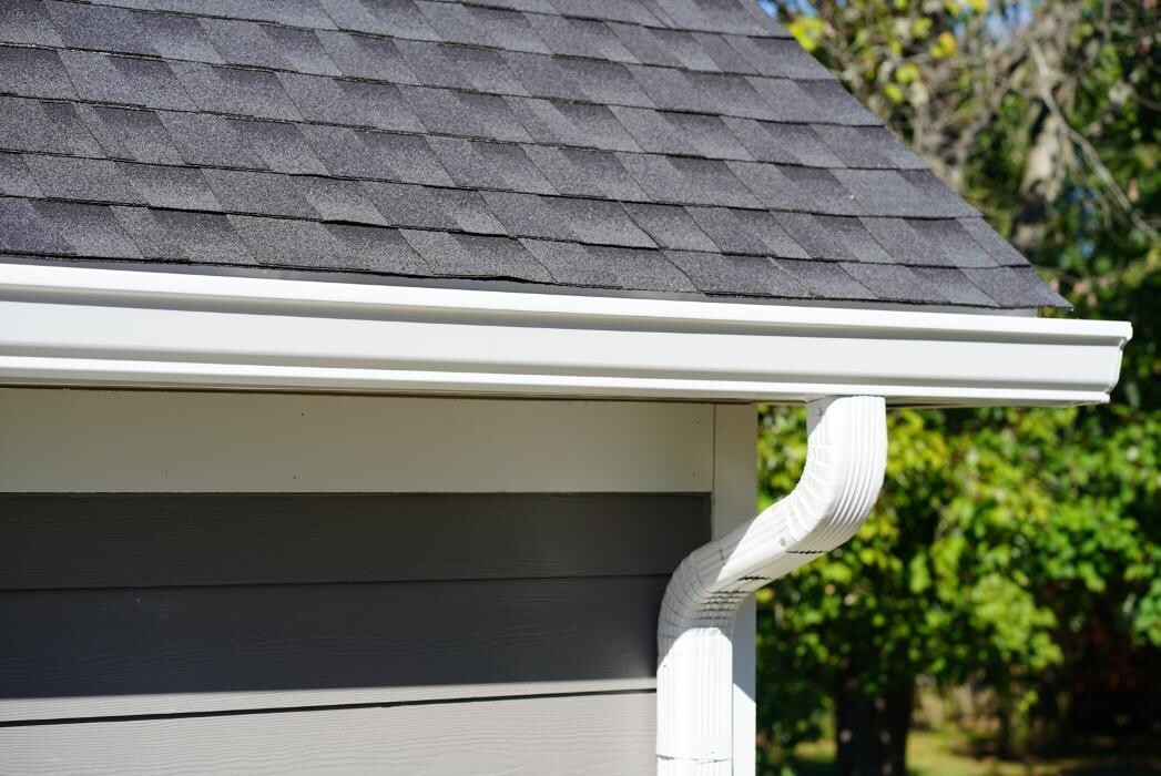 Images Pinnacle Exteriors, LLC.