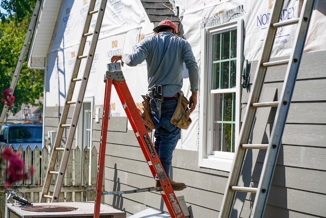 Images Pinnacle Exteriors, LLC.