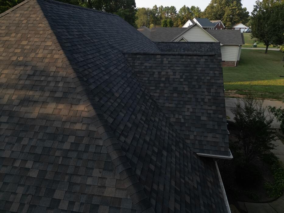 Images Pinnacle Exteriors, LLC.