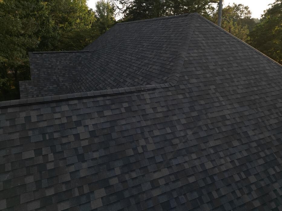 Images Pinnacle Exteriors, LLC.