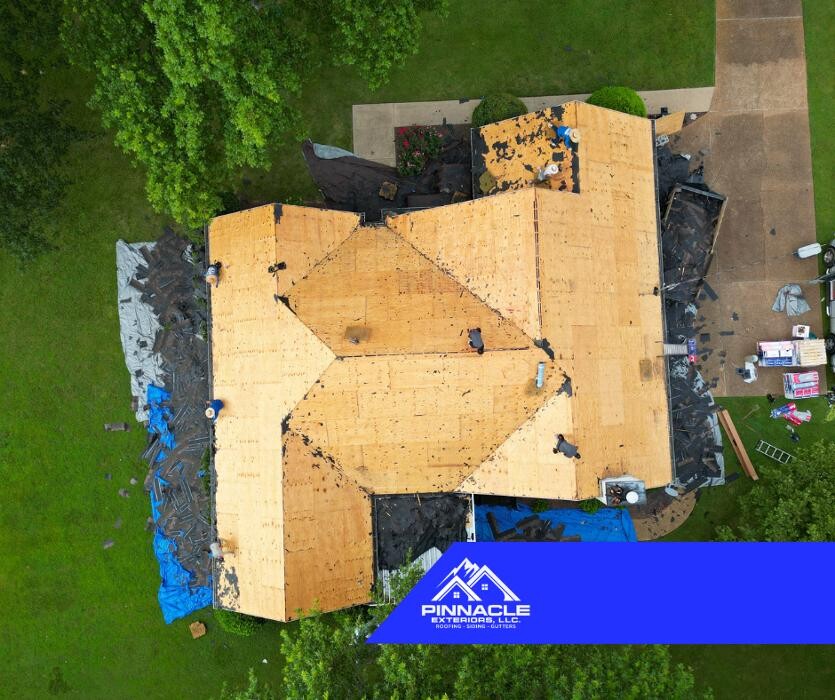 Images Pinnacle Exteriors, LLC.