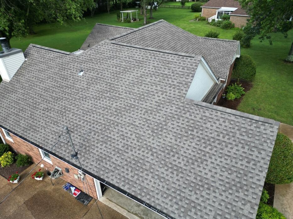 Images Pinnacle Exteriors, LLC.