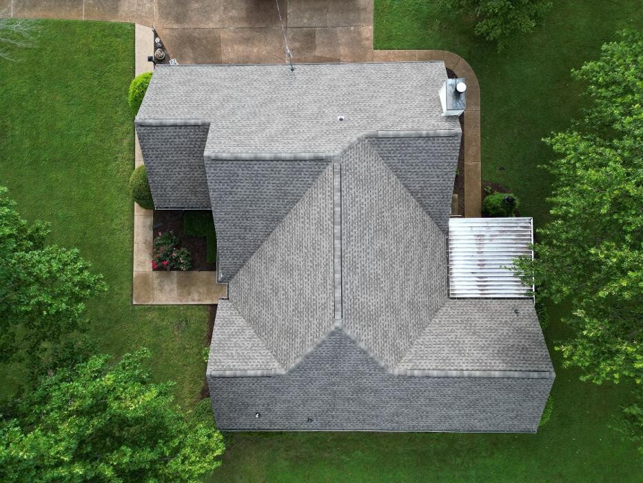 Images Pinnacle Exteriors, LLC.