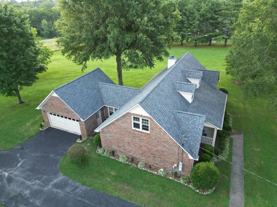 Images Pinnacle Exteriors, LLC.